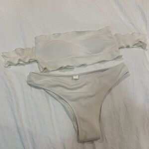 Off Shoulders White Bikini Set